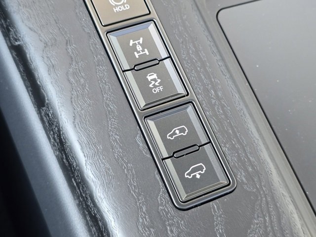 New 2026 Lexus LX 600 4WD w/ Luxury Package image 18