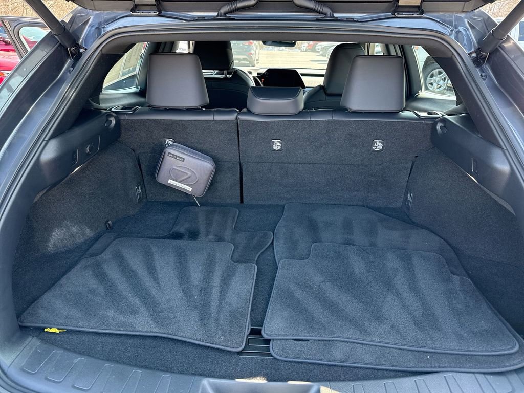 Used 2025 Lexus UX 300h AWD w/ Cold Area Package image 19