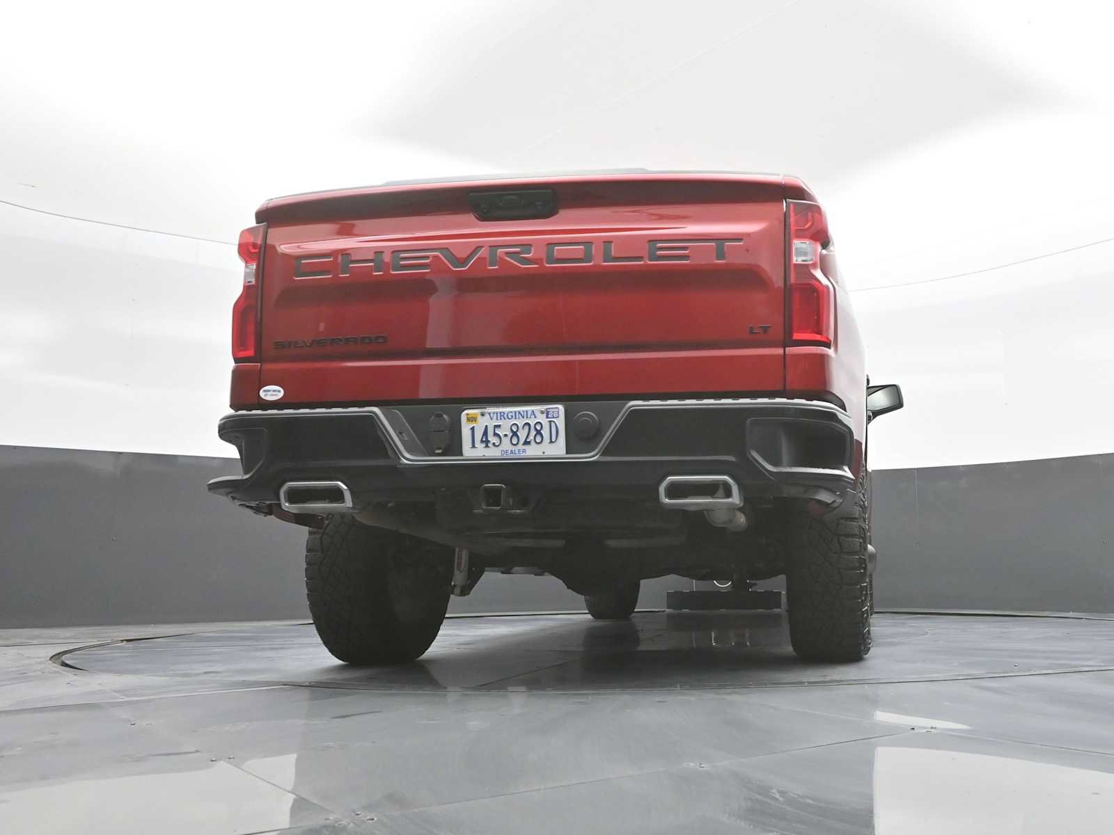 Used 2024 Chevrolet Silverado 1500 LT Trail Boss w/ LPO, Dark Essentials Package AWD/4WD image 37