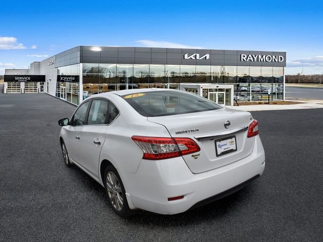 Used 2015 Nissan Sentra SL w/ SL Premium Package FWD image 5