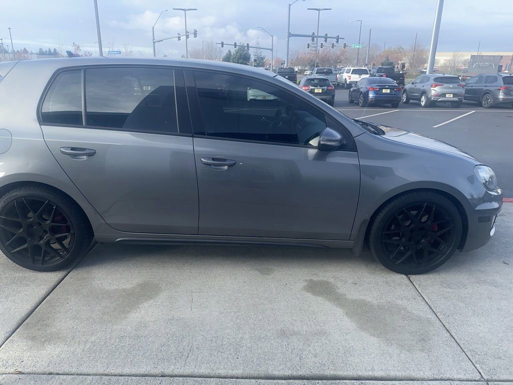 Used 2012 Volkswagen Golf 4-Door image 5