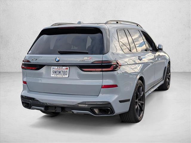Used 2024 BMW X7 xDrive40i w/ Executive Package image 5