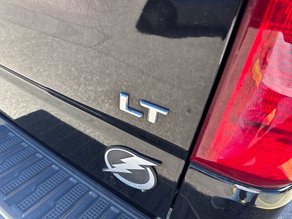 Used 2022 Chevrolet Silverado 1500 LT w/ All Star Edition Plus RWD image 6