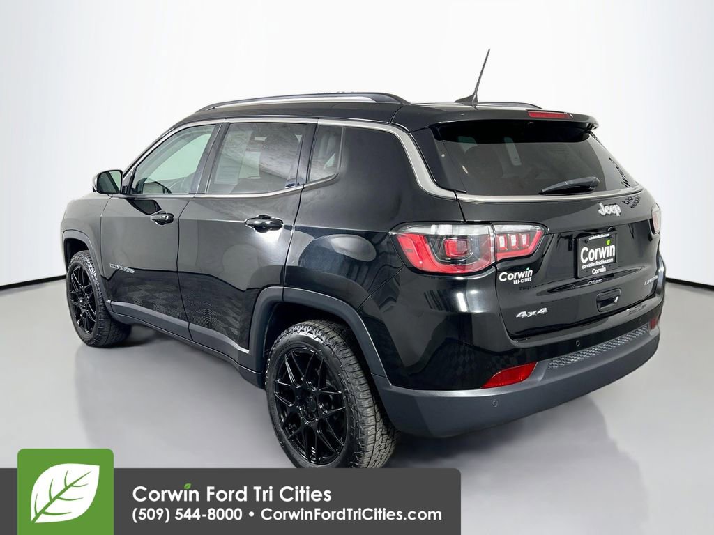 Used 2021 Jeep Compass Limited image 11