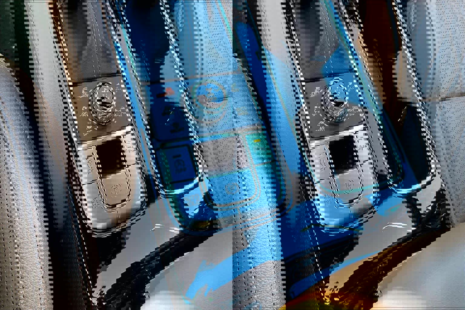 Used 2025 Kia Telluride EX X-Line image 35