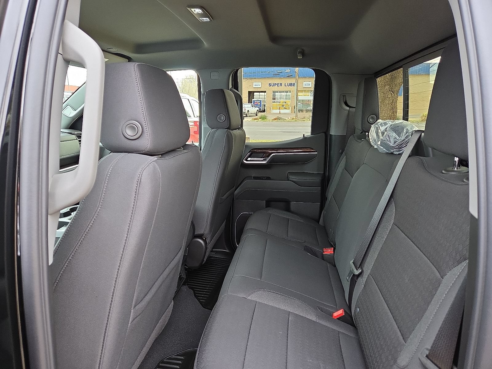 New 2026 GMC Sierra 1500 SLE w/ Preferred Package AWD/4WD image 9