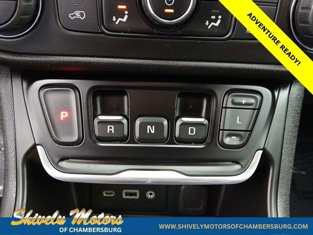 Used 2020 GMC Terrain SLE w/ Driver Convenience Package image 22