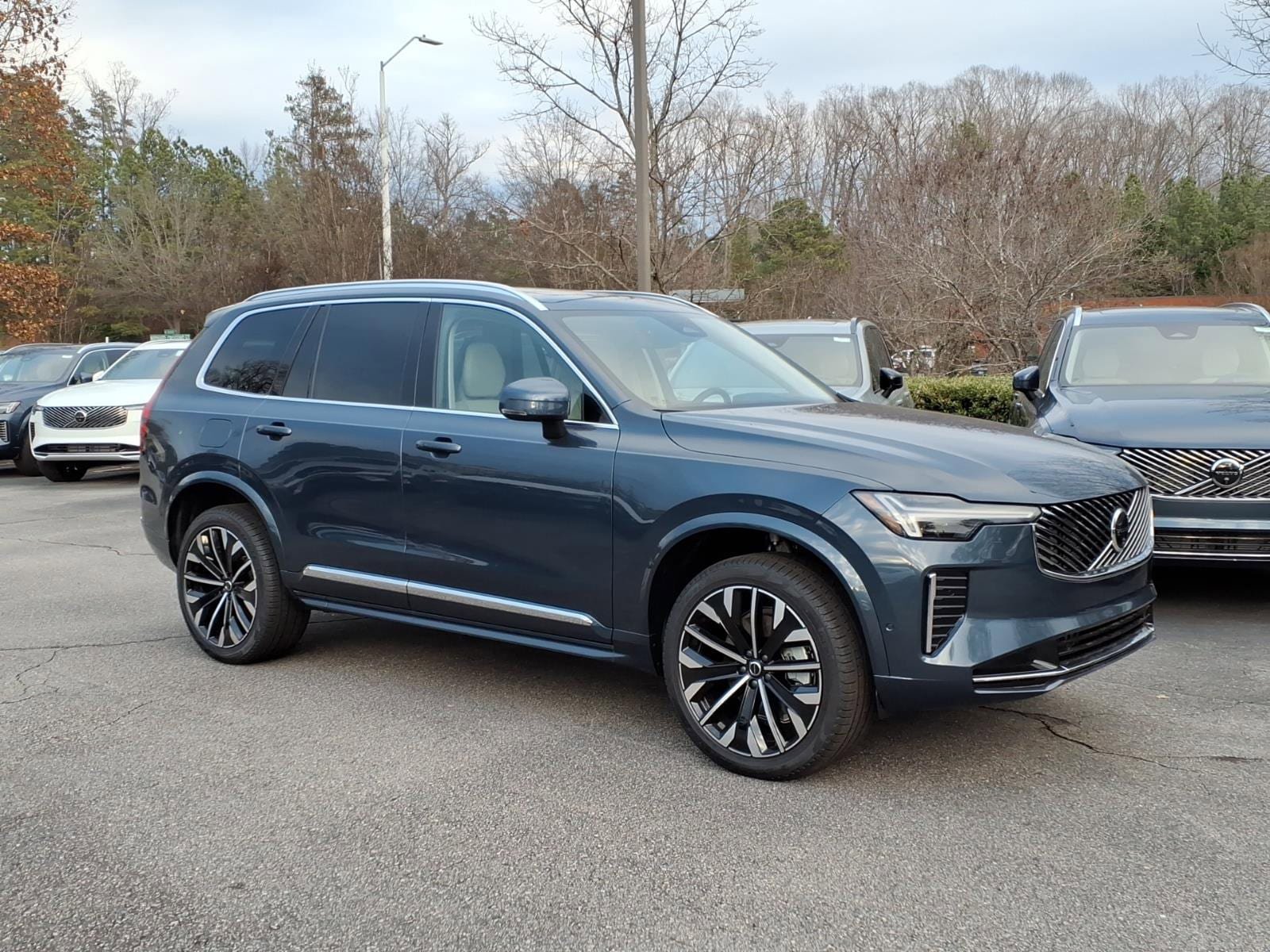 New 2026 Volvo XC90 B6 Ultra w/ Protection Package Premier AWD/4WD video 1