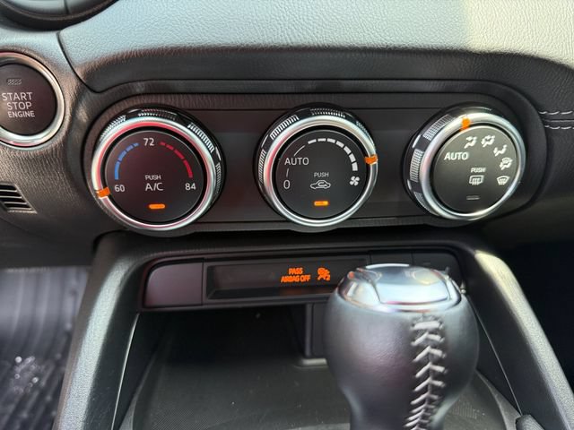 Used 2024 MAZDA MX-5 Miata Grand Touring RWD image 22
