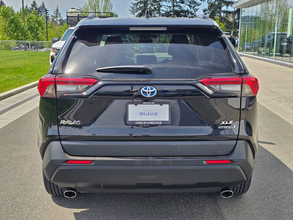 Used 2024 Toyota RAV4 XLE w/ Weather Package AWD/4WD image 4