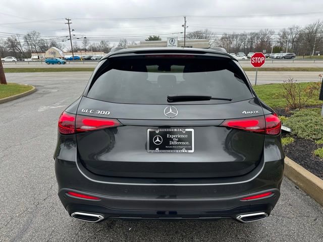 Used 2026 Mercedes-Benz GLC 300 4MATIC image 4