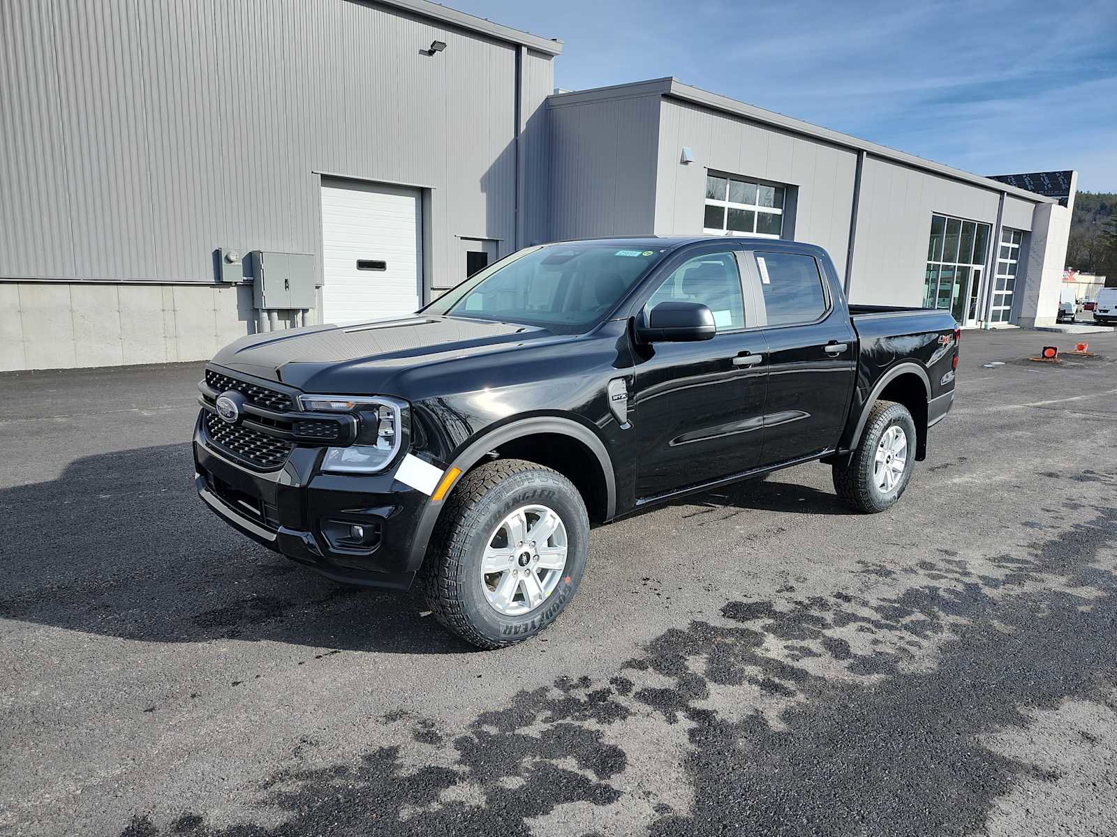 New 2025 Ford Ranger XL image 1
