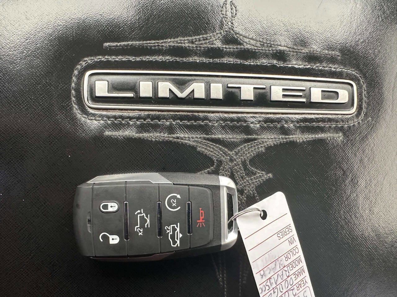 Used 2019 RAM 1500 Limited AWD/4WD image 35