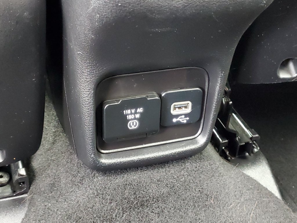 Used 2018 Jeep Compass Limited w/ Navigation Group AWD/4WD image 14