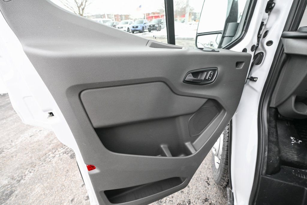 New 2026 Ford Transit 150 Low Roof AWD image 18
