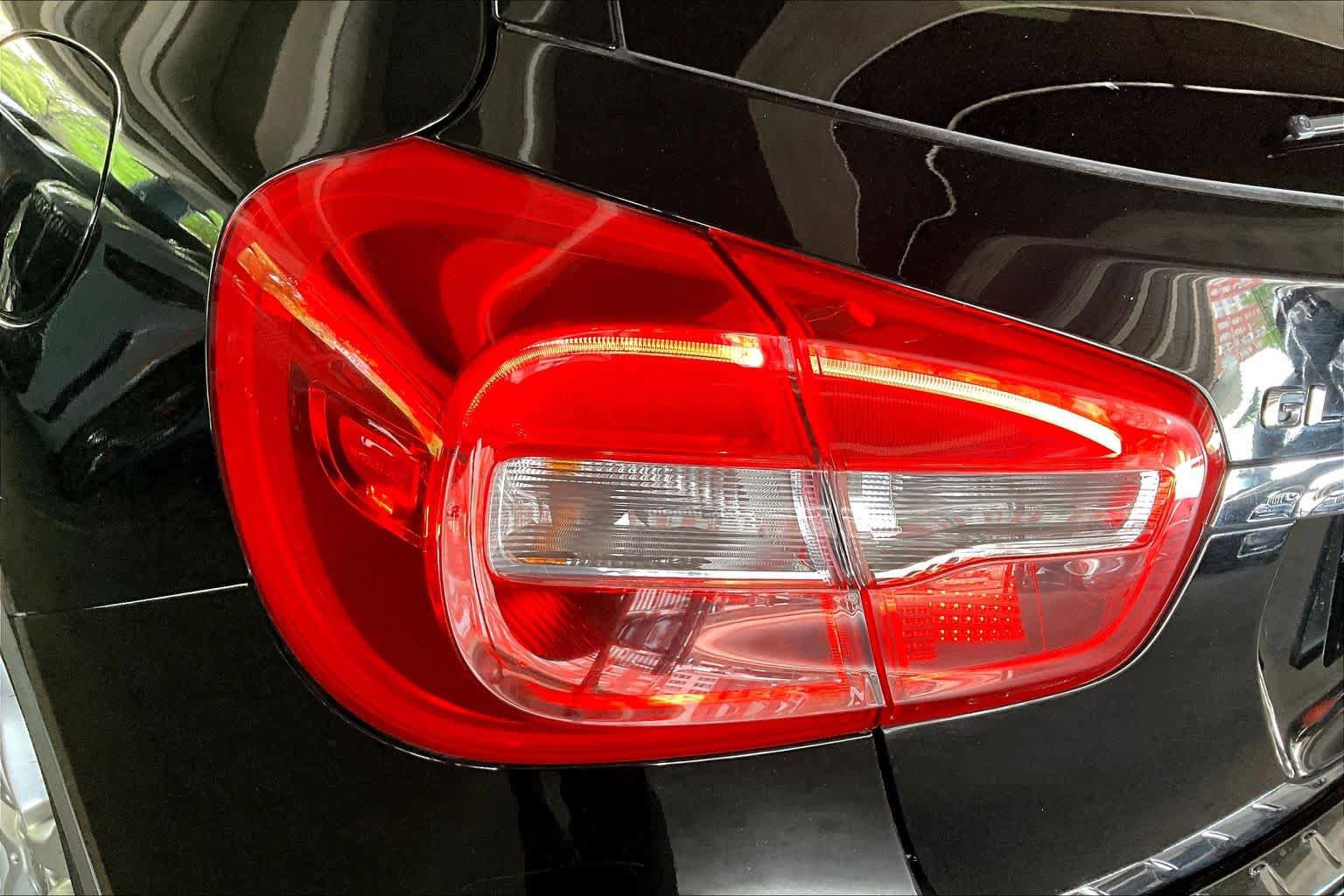 Used 2015 Mercedes-Benz GLA 250 image 28