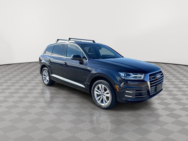 Used 2018 Audi Q7 3.0T Premium image 2