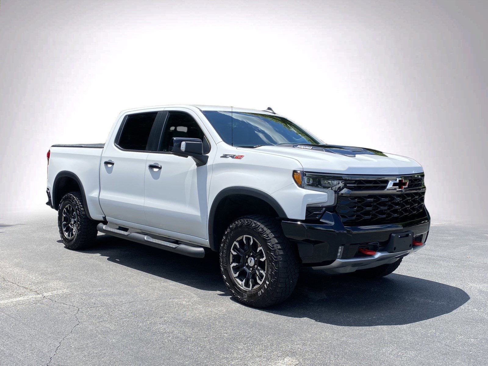 Used 2024 Chevrolet Silverado 1500 ZR2 AWD/4WD image 2