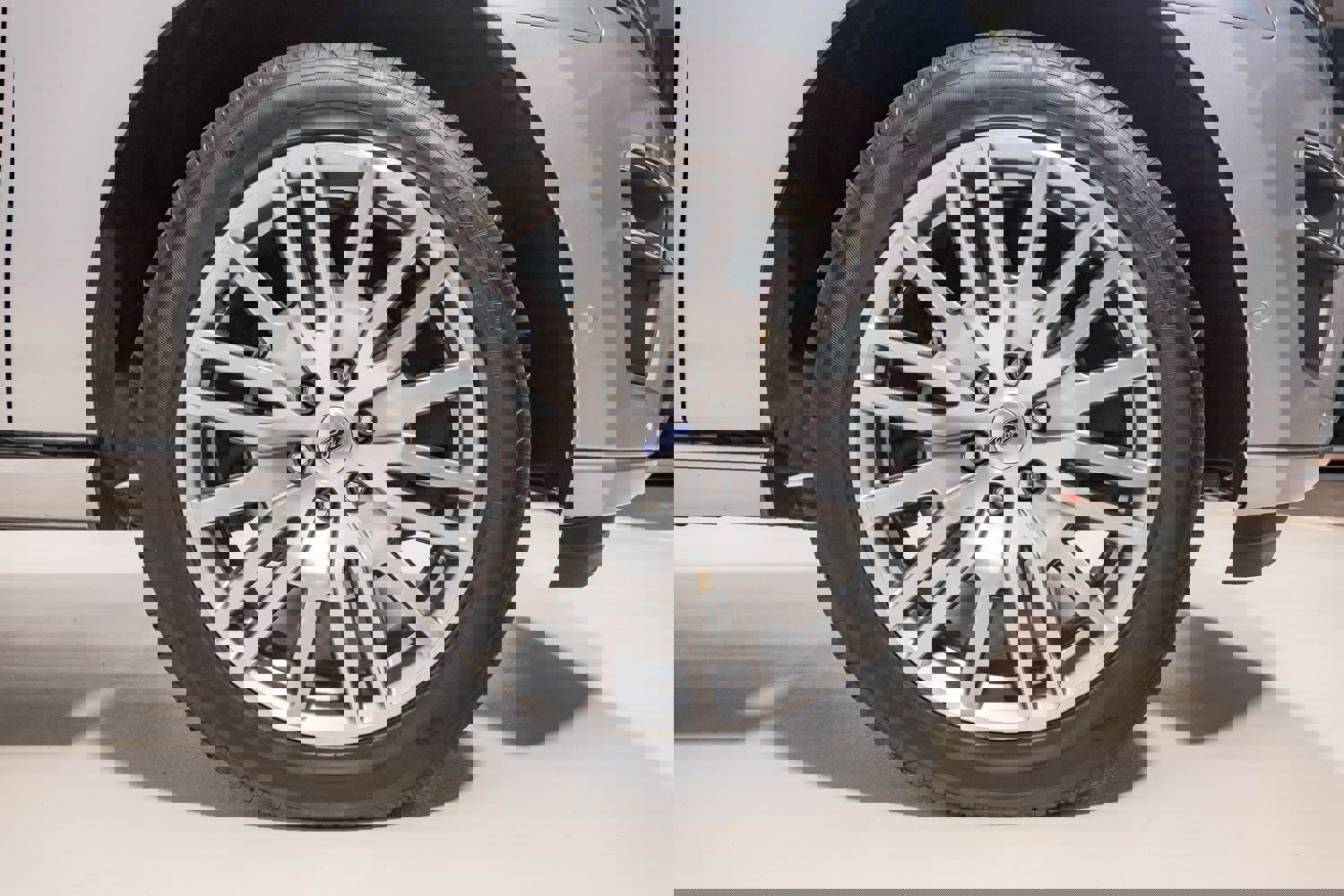 Used 2024 Ford Expedition Platinum image 11