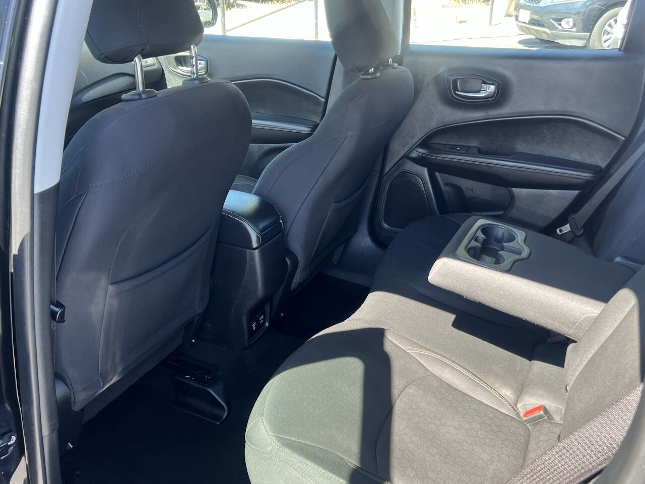 Used 2019 Jeep Compass Sport image 10