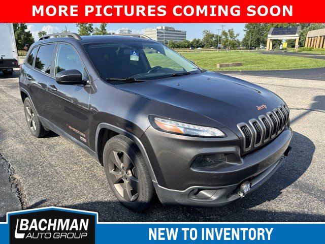 Used 2016 Jeep Cherokee 75th Anniversary FWD image 2