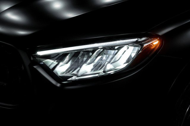 New 2026 Mercedes-Benz GLC 43 AMG 4MATIC image 8