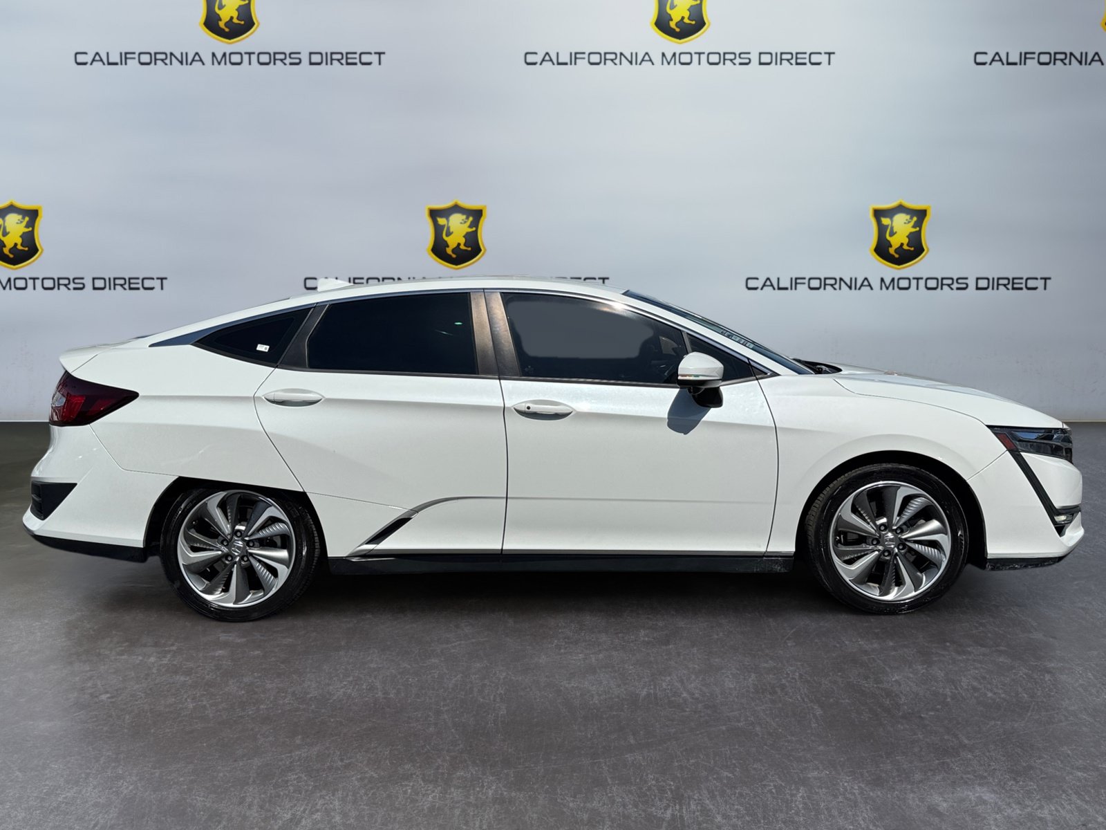 Used 2018 Honda Clarity Touring image 6