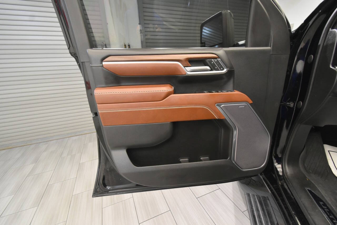 Used 2024 GMC Sierra 2500 Denali Ultimate w/ Max Trailering Package AWD/4WD image 13