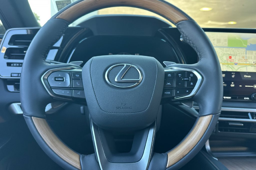 Used 2026 Lexus RX 350 Premium w/ Convenience Package AWD/4WD image 27