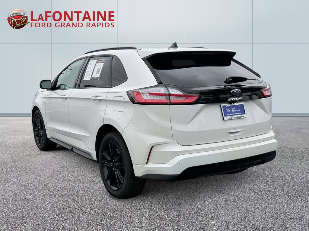 Used 2022 Ford Edge ST-Line AWD/4WD image 5