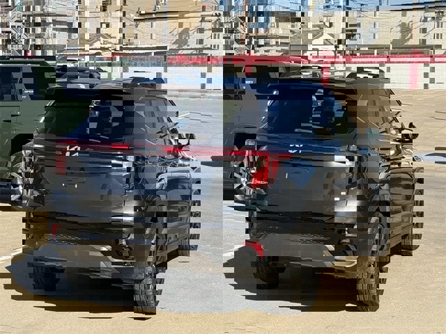 Used 2024 Kia Seltos X-Line image 4