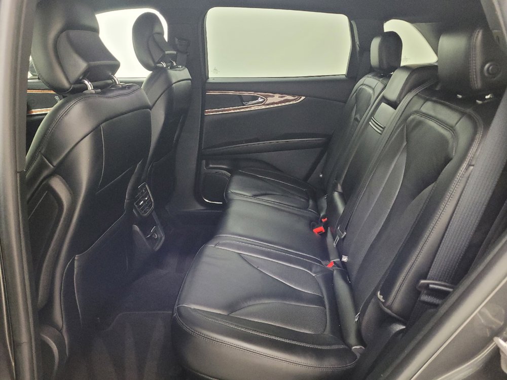 Used 2019 Lincoln Nautilus Select w/ Cargo Utility Package FWD image 18