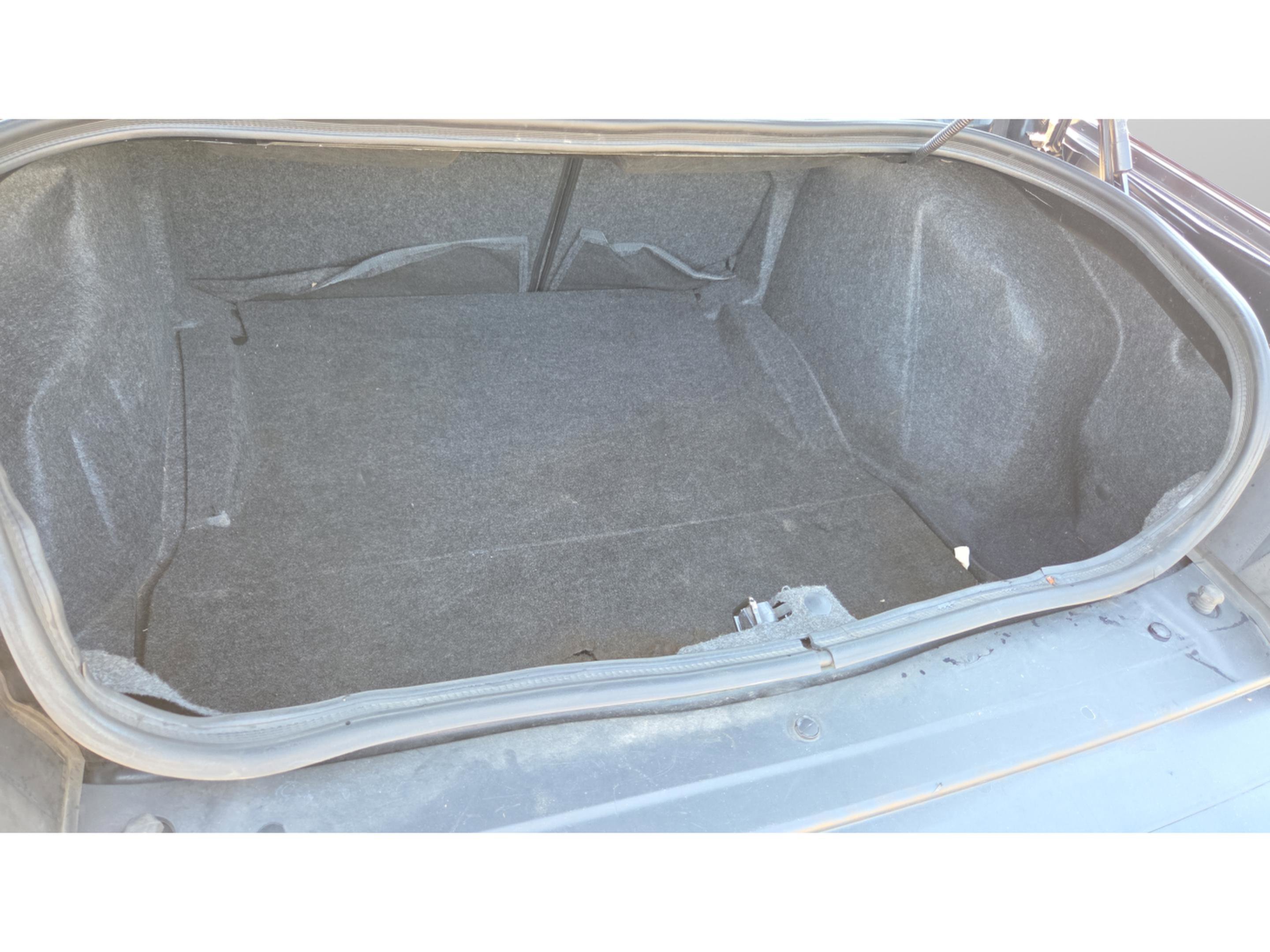 Used 2022 Dodge Challenger GT image 12