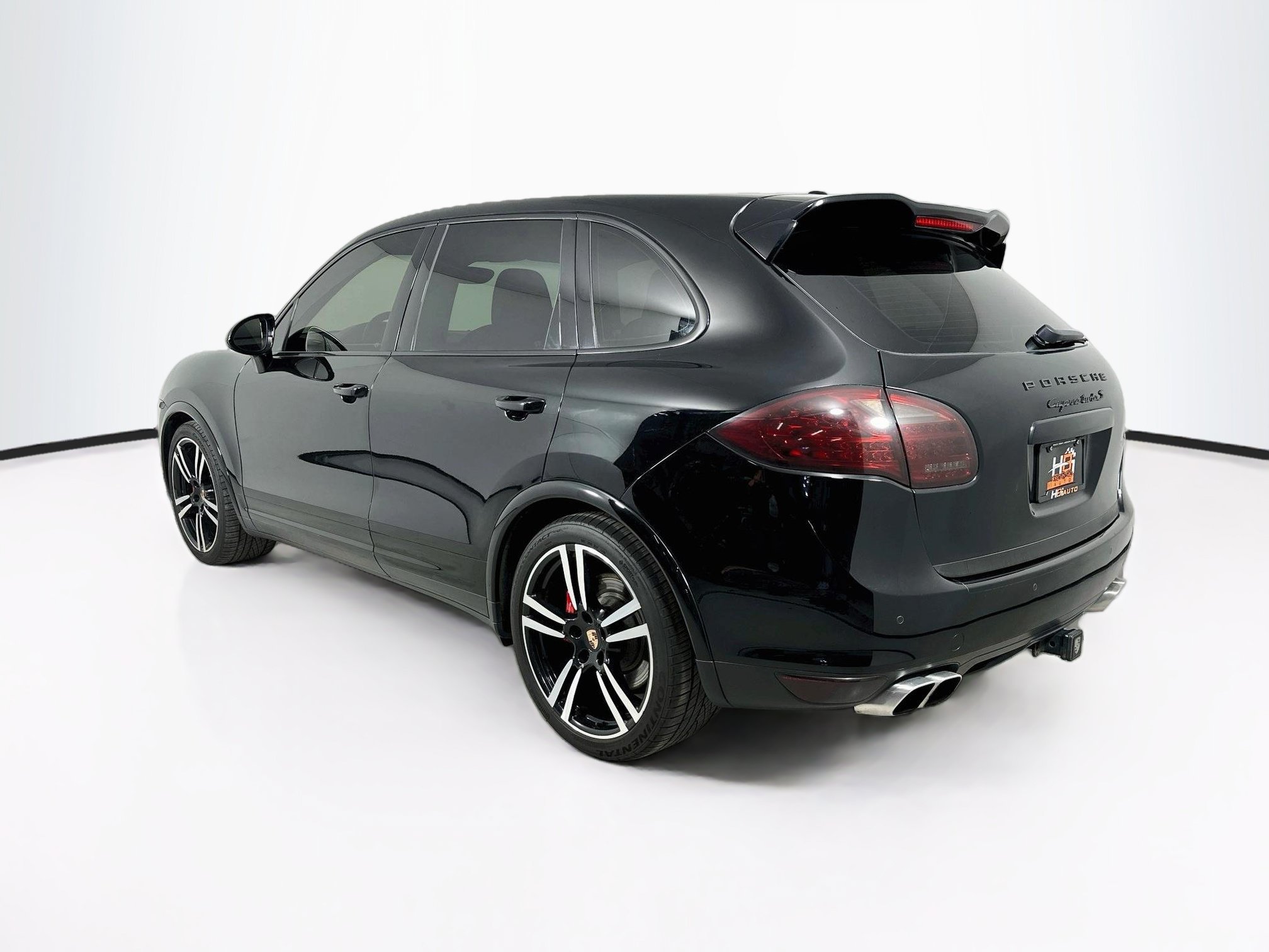 Used 2014 Porsche Cayenne Turbo S AWD/4WD image 8