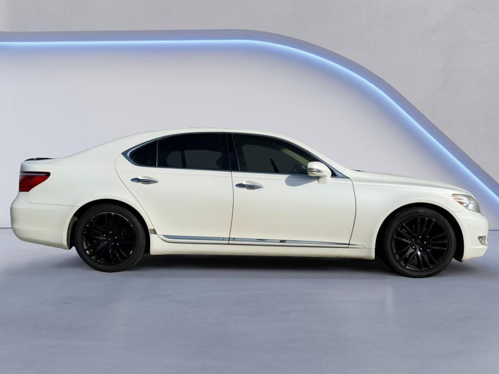 Used 2011 Lexus LS 460 w/ Luxury Value Edition RWD image 8