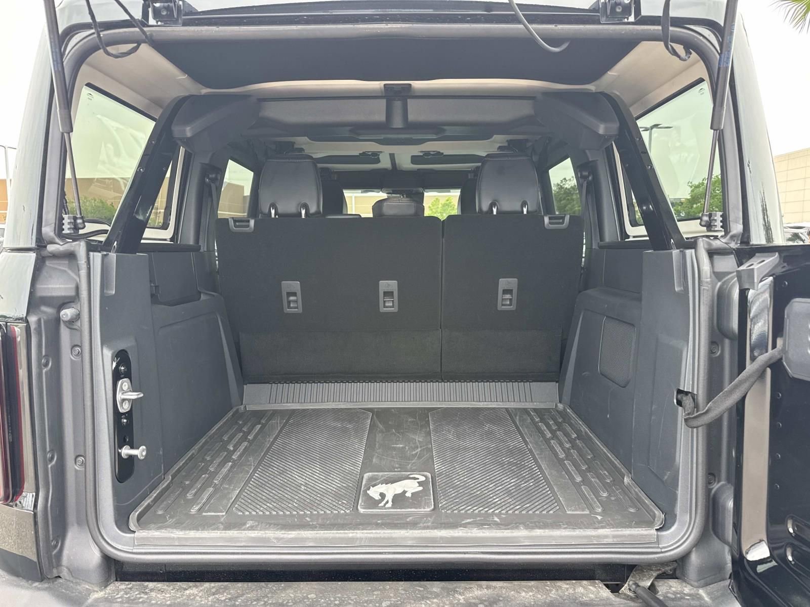Used 2024 Ford Bronco Wildtrak AWD/4WD image 10