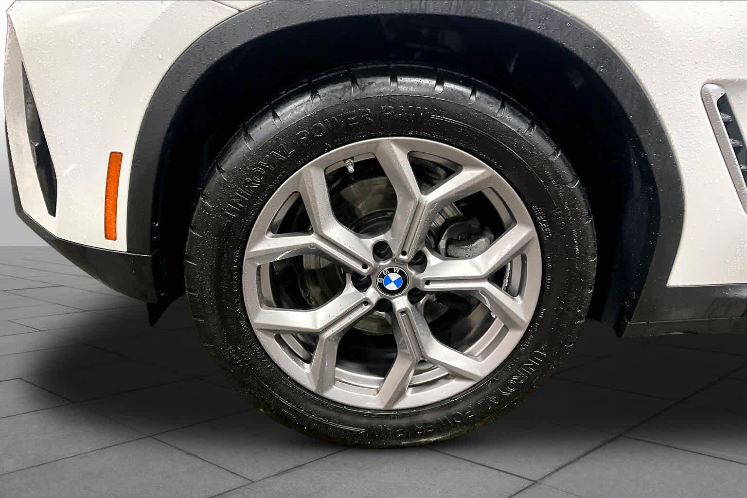 Used 2022 BMW X3 xDrive30i w/ Convenience Package AWD/4WD image 11