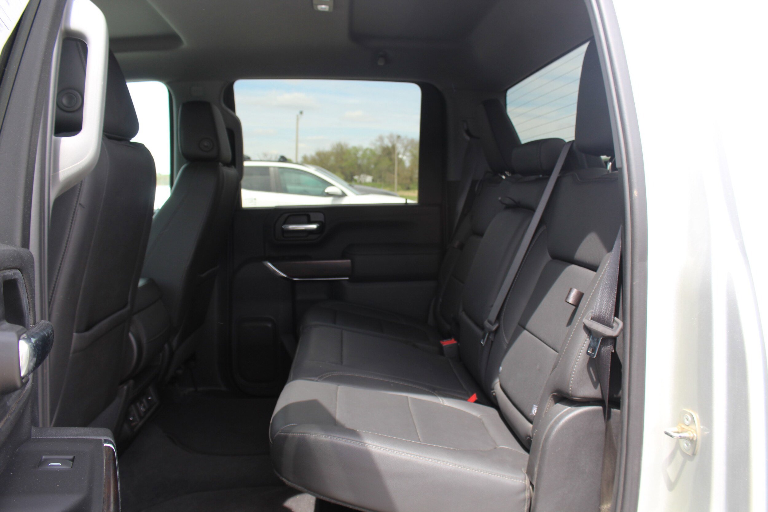 Used 2020 GMC Sierra 2500 SLT w/ Driver Alert Package I AWD/4WD image 21