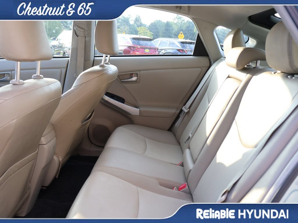 Used 2014 Toyota Prius Four FWD image 17