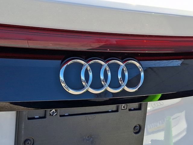 Used 2023 Audi SQ8 Prestige w/ Prestige Package image 31