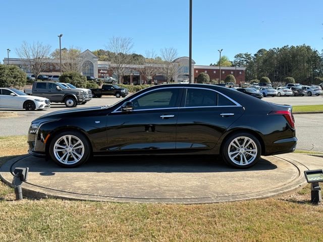 Used 2021 Cadillac CT4 Luxury image 4