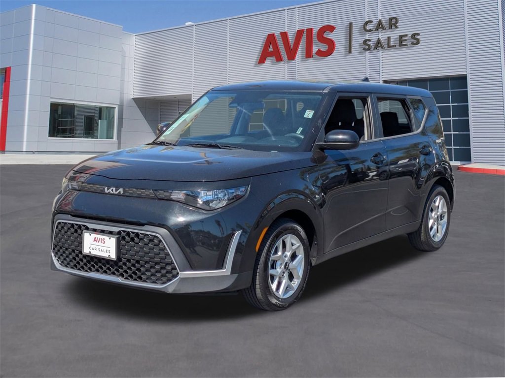 Used 2023 Kia Soul LX w/ Option Group 015