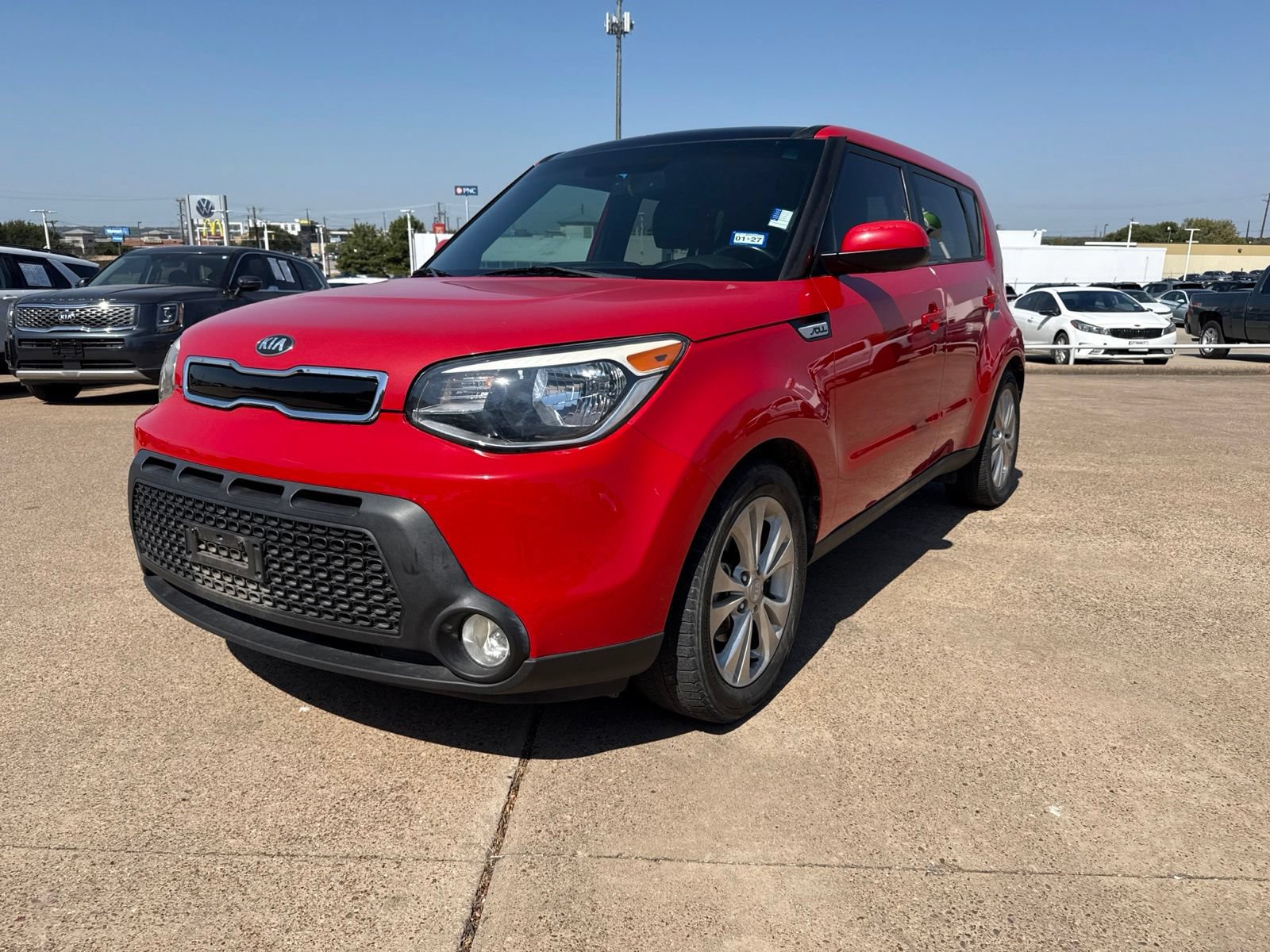 Used 2015 Kia Soul + w/ Primo Package FWD image 3