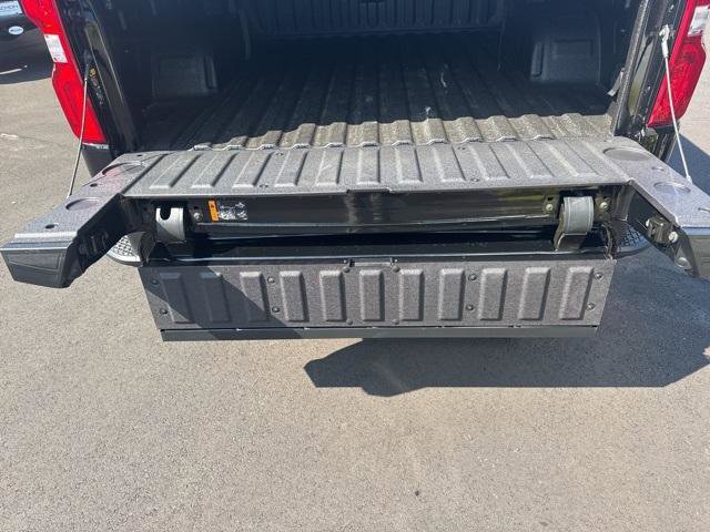 New 2026 Chevrolet Silverado 1500 RST w/ RST All Star Premium Package image 31
