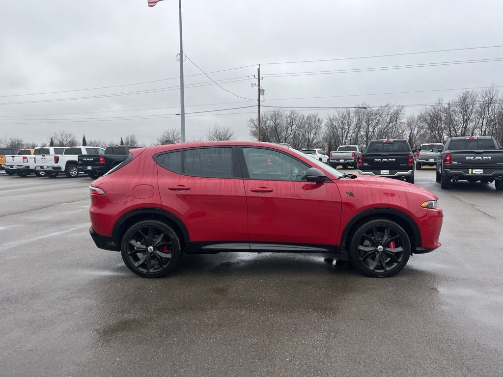 Used 2025 Dodge Hornet R/T w/ R/T Plus Package image 6