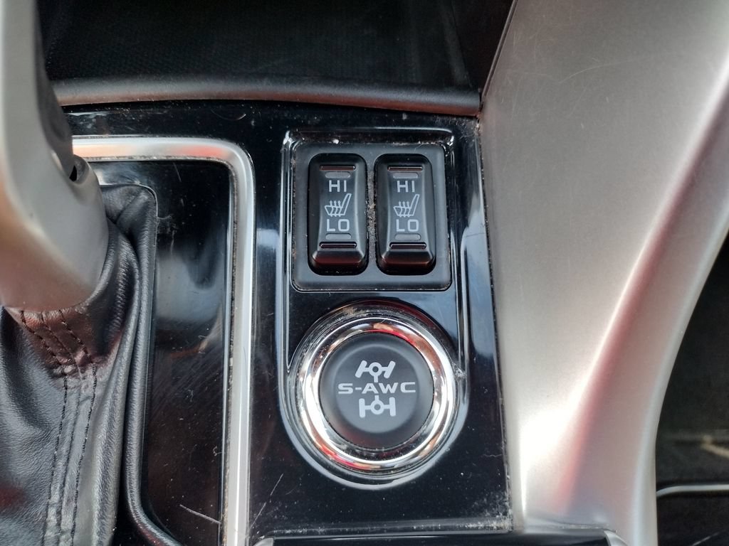 Used 2020 Mitsubishi Eclipse Cross SEL AWD/4WD image 14