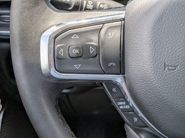 Used 2025 RAM 1500 Laramie AWD/4WD image 26