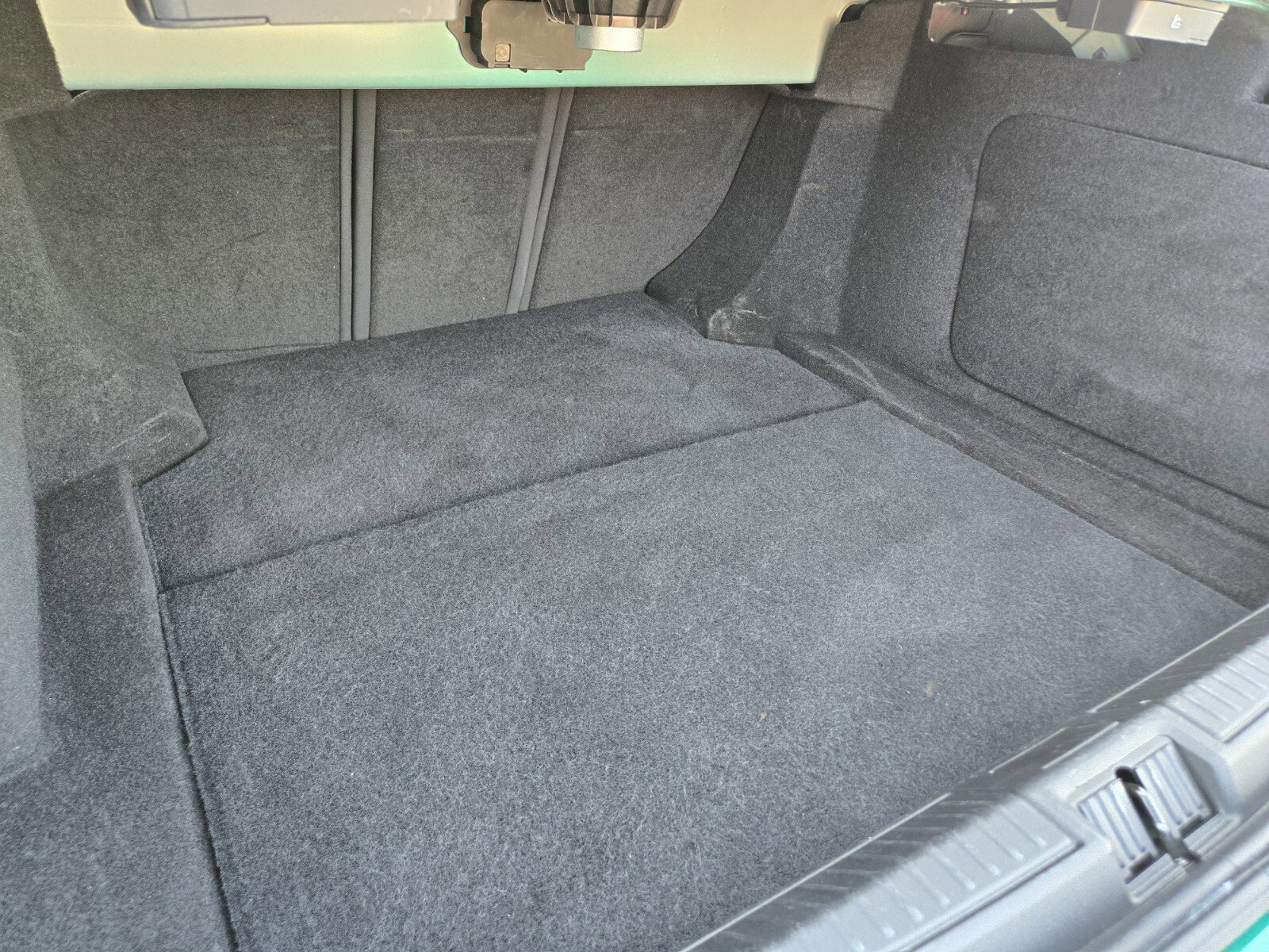 Used 2025 Alfa Romeo Giulia AWD image 13