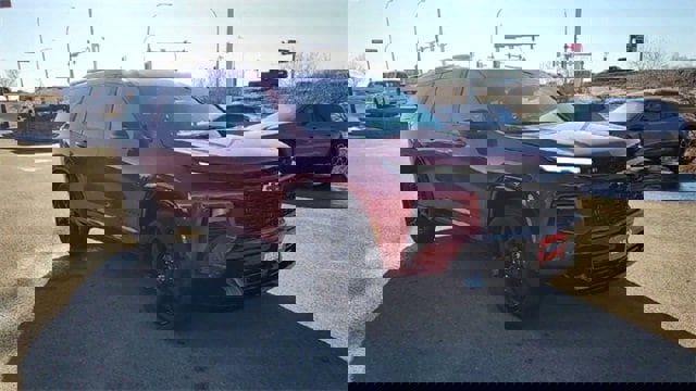 Certified 2024 Chevrolet Traverse RS image 2