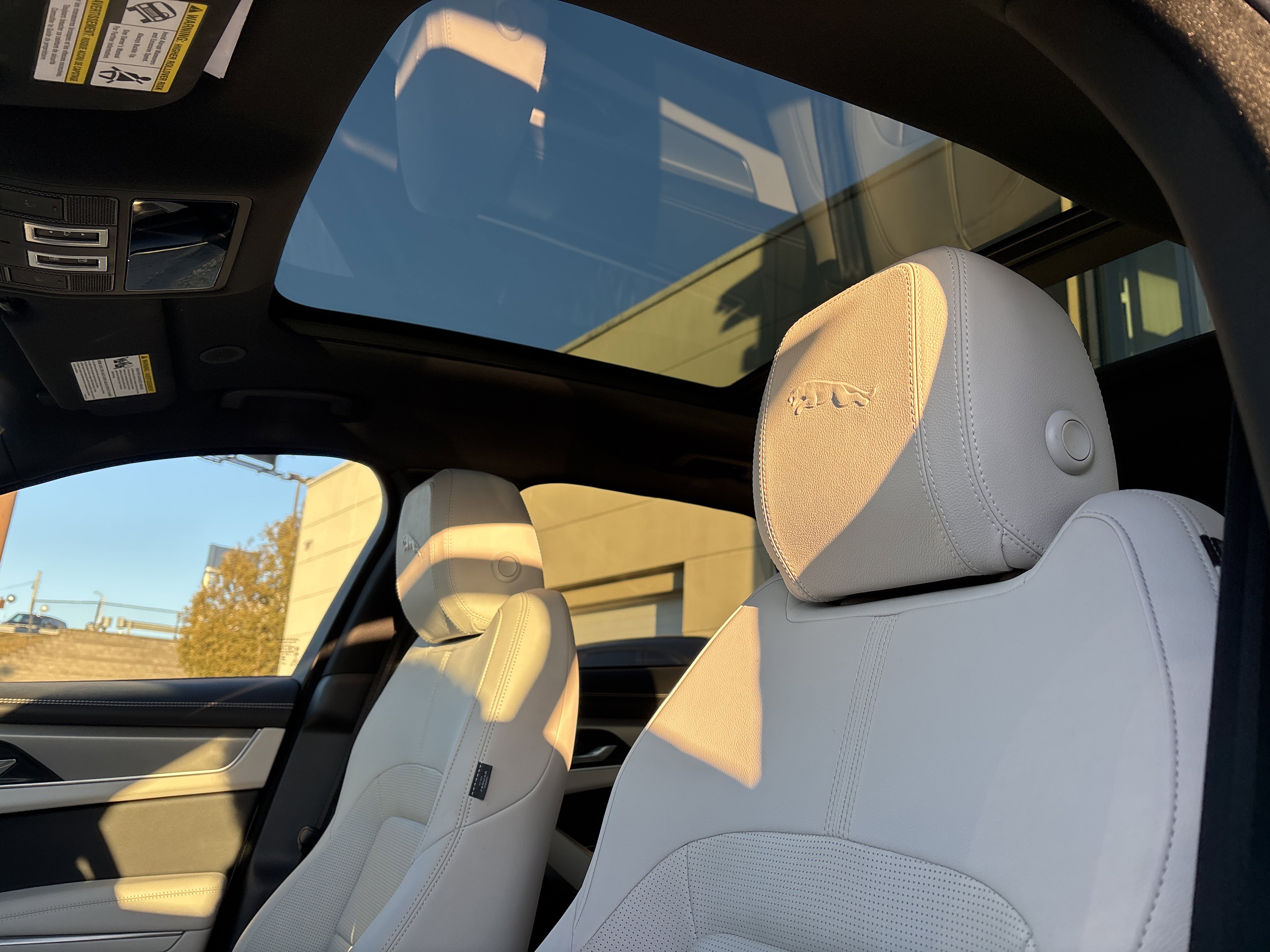 Used 2026 Jaguar F-PACE R-Dynamic S image 15